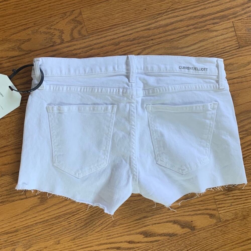 Current/Elliot White Jean Shorts. - Picture 5 of 5